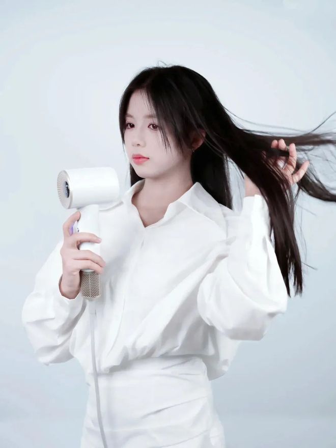风机就不配有一头秀发了？不朽情缘用不起好几千的吹(图25)