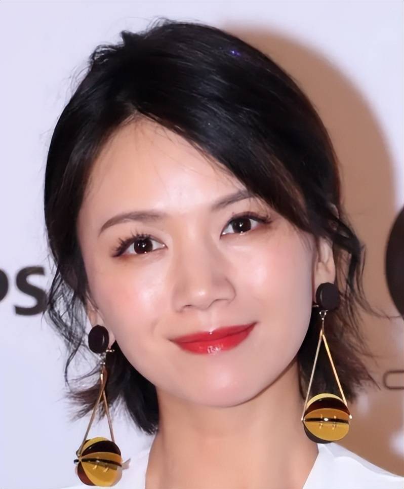 今独自抚养孩子的曹曦文活成人生赢家不朽情缘首页曾情断陈思诚嫁给富商如(图19)