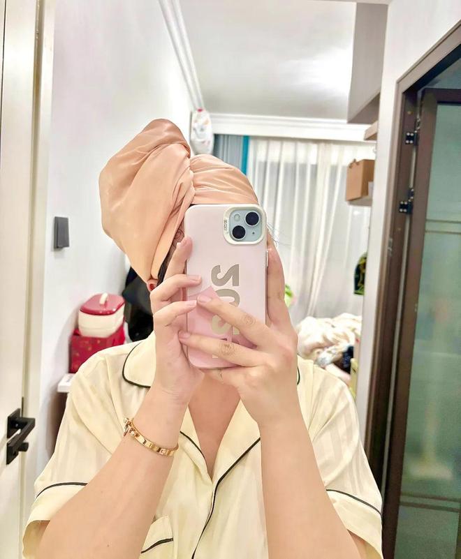 干好？10分钟轻松养成女明星「绸缎发」mg不朽情缘网站洗完头自然风干还是吹(图20)